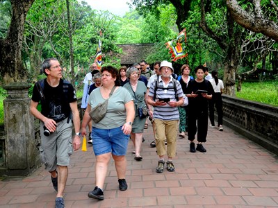 Khách du lịch đến Ninh Bình dịp Lễ Quốc khánh tăng 67,9% 