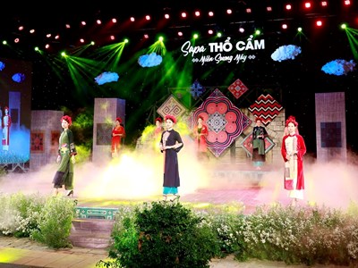 Thổ cẩm và những câu chuyện 