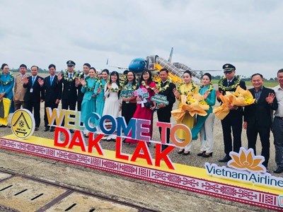 Đắk Lắk đón đoàn khách đầu tiên bằng đường hàng không năm 2025