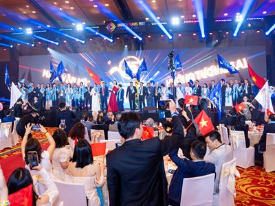 Gắn kết cộng đồng doanh nghiệp, phát triển du lịch bền vững