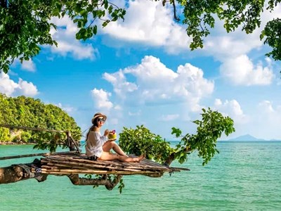 10 quốc gia an toàn nhất dành cho phụ nữ đi du lịch một mình năm 2025