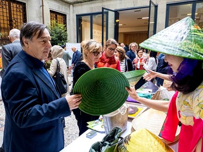 Tái định vị điểm đến Việt Nam tại thị trường châu Âu