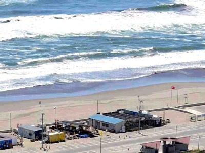 Nhật Bản vẫn trong tình trạng báo động vì sóng thần