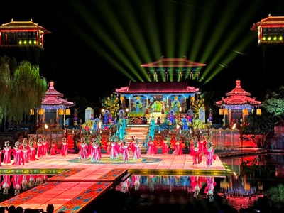 Trung Quốc: Ngành Công nghiệp văn hóa thu gần 1.000 tỉ USD trong 6 tháng