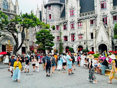 Xu hướng du lịch tiết kiệm của những trái tim mê xê dịch