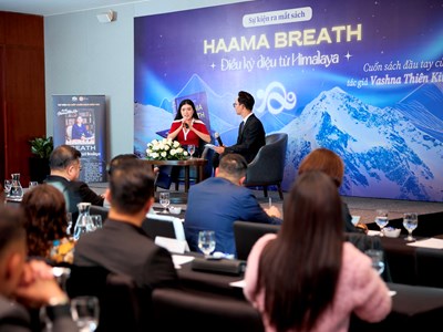 Hành trình diệu kỳ của cô gái 9X vượt qua ung thư và băng giá Himalaya