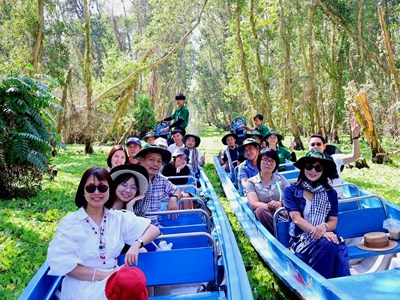 Dòng chảy mới trên vùng đất hợp nhất