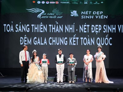 Đoàn Ngọc Gia Bảo đăng quang Quán quân