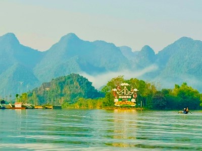 Hướng tới du lịch bốn mùa và định vị di sản Thủ đô