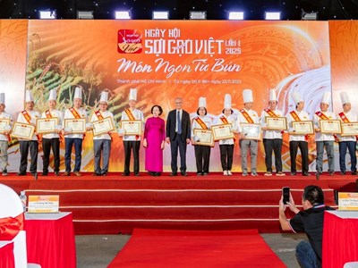 Ẩm thực - “sức mạnh mềm” của du lịch Việt Nam