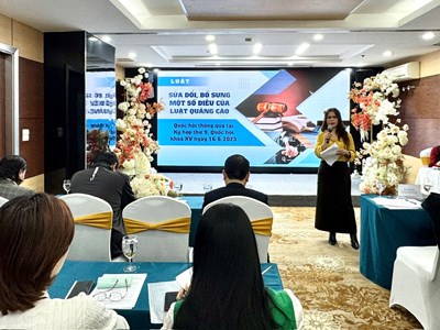 Kiến tạo không gian quảng cáo văn minh