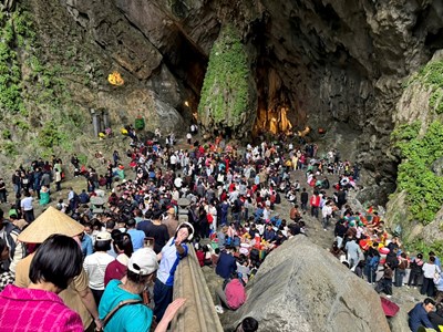 Theo chân đoàn kiểm tra thực địa mùa lễ hội tại chùa Hương 