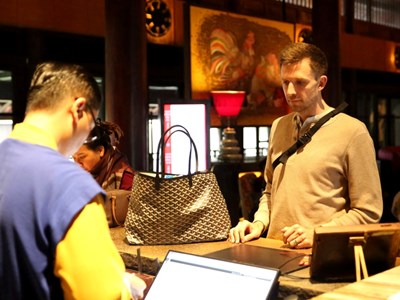 Quảng Ninh bứt tốc du lịch Tết: 7 ngày đón gần 800.000 lượt khách 