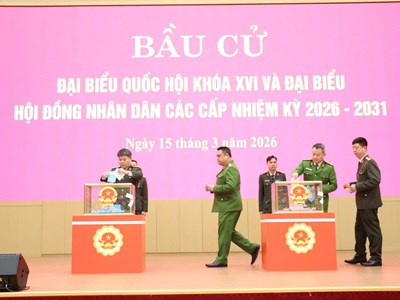 Quảng Ninh: 99,98% cử tri tham gia bỏ phiếu trong ngày bầu cử