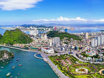Hướng tới xây dựng Quảng Ninh trở thành thành phố trực thuộc Trung ương hiện đại