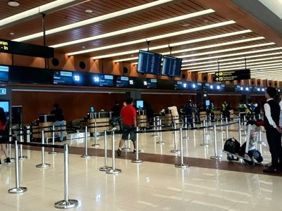 2.961 chuyến bay bị hoãn hoặc huỷ vì núi lửa phun trào. Có nên du lịch ở Indonesia?