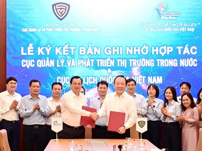 Du lịch mở rộng không gian tiêu dùng, hàng Việt tìm thêm thị trường