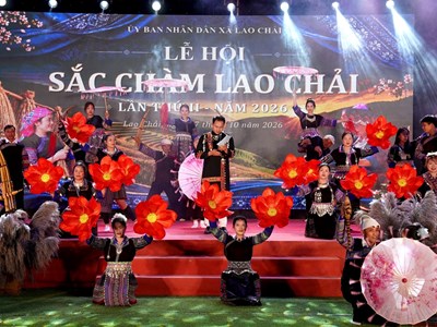 Sắc chàm Lao Chải và bài toán biến văn hóa thành sinh kế