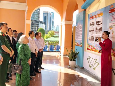 “Miền Nam nhớ mãi ơn Người”