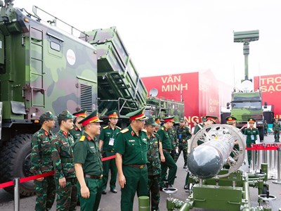 Ngắm dàn khí tài “khủng” của Viettel tại Triển lãm Thành tựu đất nước 