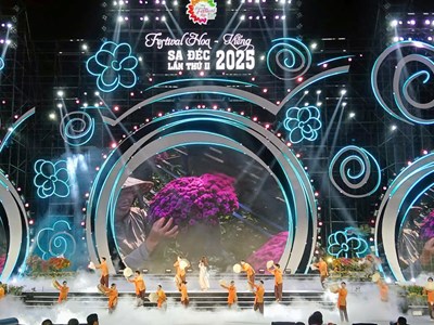 Để di sản làng hoa trăm năm tuổi mãi ngát hương trong lòng du khách