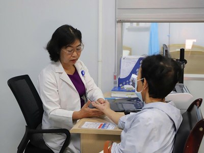 Chớ chủ quan với bệnh lý phụ khoa ở người cao tuổi