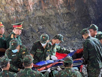 TP.HCM quy tập thêm 14 bộ hài cốt liệt sĩ tại Công viên Lê Thị Riêng