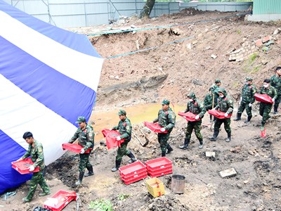 Quy tập thêm 14 bộ hài cốt liệt sĩ tại Công viên Lê Thị Riêng