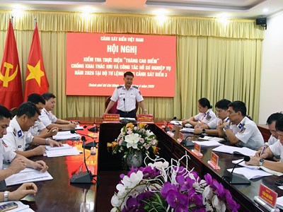 Cảnh sát biển xử lý nghiêm tàu cá vi phạm IUU, sớm gỡ cảnh báo “Thẻ vàng”