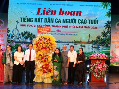 Khai mạc liên hoan tiếng hát dân ca Người cao tuổi khu vực phía Nam