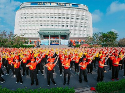 Gần 5.000 sinh viên tham gia chuỗi hoạt động văn hoá