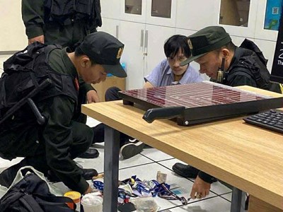 Xác minh danh tính nam thanh niên có hành vi sàm sỡ trên tàu Metro