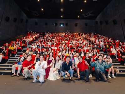 “Phí Phông: Quỷ máu rừng thiêng” lập kỷ lục doanh thu