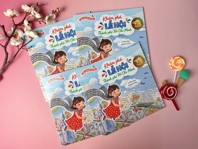 Khám phá nhịp sống lễ hội qua cuốn sách chào mừng 50 năm thành phố mang tên Bác