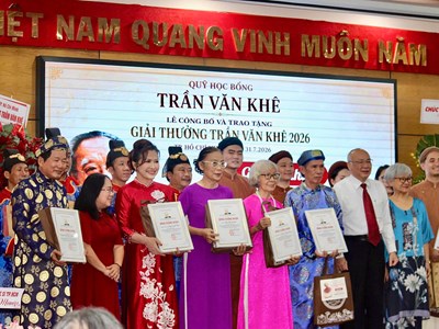 Vinh danh 2 tập thể và 6 cá nhân có cống hiến xuất sắc cho âm nhạc dân tộc
