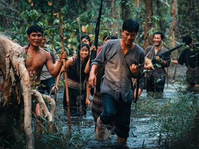 “Giao điểm sinh tử” tái hiện cuộc truy tìm kho vũ khí ở Chiến khu Đ