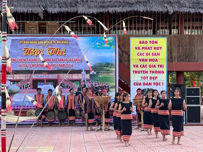 Kon Tum: Khai mạc Hội thi cồng chiêng, xoang huyện Tu Mơ Rông 