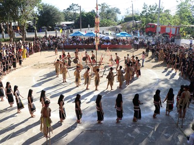 Hơn 1.000 học sinh tham gia Liên hoan Cồng chiêng, xoang