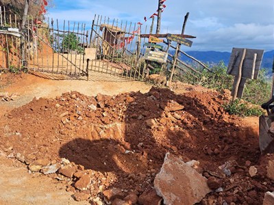 Kon Tum: Đóng cửa điểm du lịch trái phép gây mất an toàn giao thông trên đèo Măng Đen