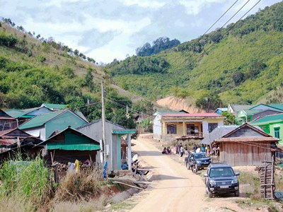 Kon Tum: Vì sao người dân Đăk Nhoong chưa đồng thuận giao đất cho dự án thủy điện Đăk Pru 3?