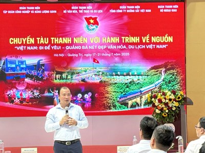Chuyến tàu Thanh niên - Hành trình về nguồn đầy ý nghĩa
