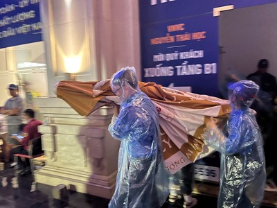 Màu áo xanh tình nguyện tiếp tục hành trình tiếp sức cho Lễ Tổng duyệt sáng 30.8