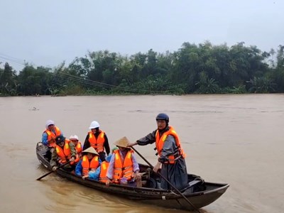 Quảng Ngãi: Khẩn trương ứng phó với mưa lớn, ngập lụt