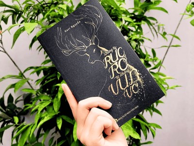 Chúng ta rực rỡ từ những vụn vỡ?