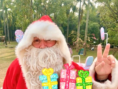 Niềm tin của trẻ thơ giữ ông già Noel luôn hiện hữu