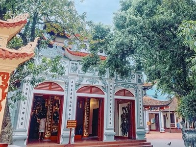 Hà Nội: Miễn phí trông giữ xe cho du khách đến Phủ Tây Hồ