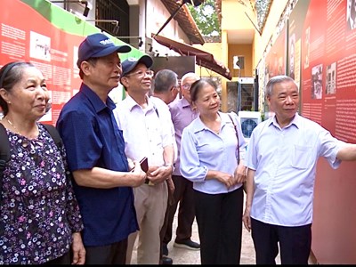 “Tâm son, chí thép“: Trưng bày chuyên đề tôn vinh truyền thống vẻ vang của Công an nhân dân
