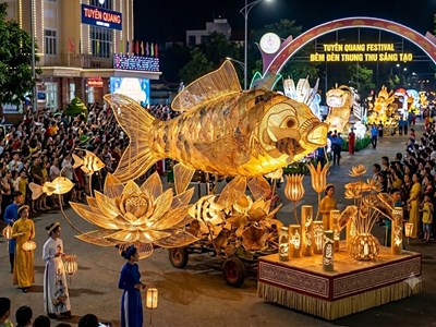 Chiếc đèn Trung thu: Sản phẩm văn hóa đến thương hiệu sáng tạo địa phương