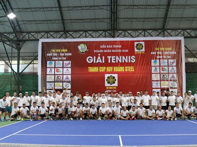 Sôi nổi phong trào quần vợt trong cộng đồng doanh nhân