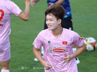 Tuyển Việt Nam sẽ thi đấu cống hiến, đạt kết quả tốt dành tặng người hâm mộ